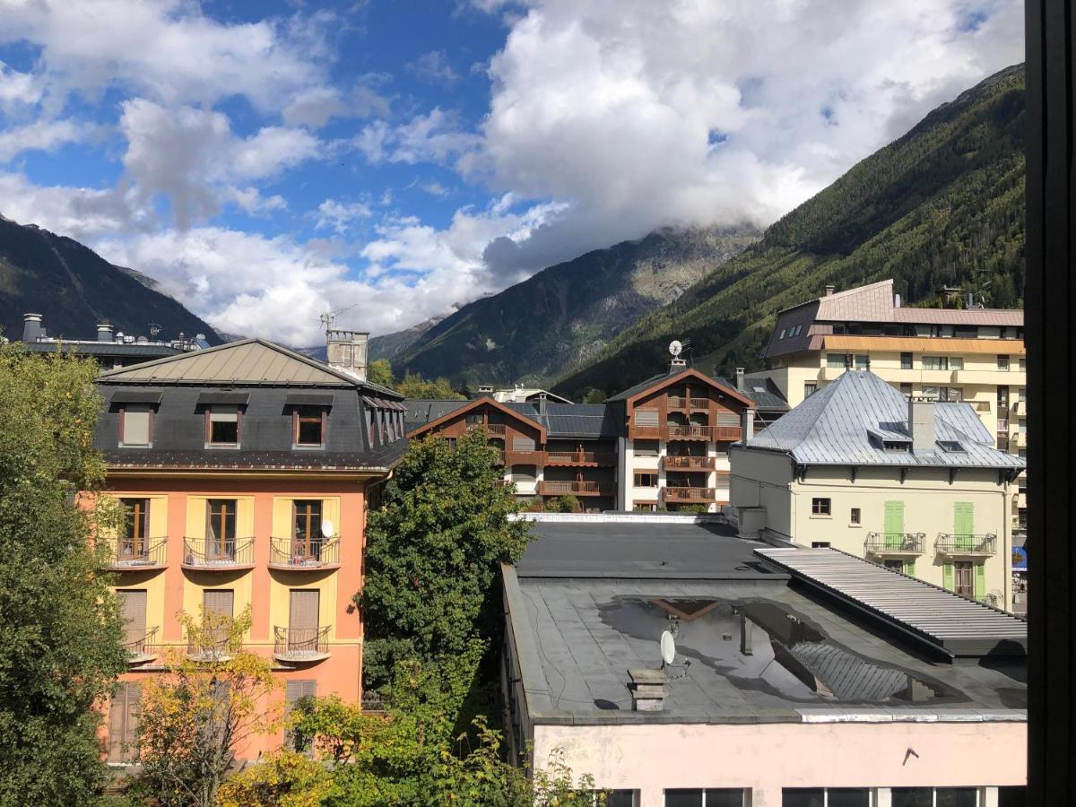 Superbe Studio Refait A Neuf Et Tout Equipe Avec Parking Chamonix Bagian luar foto