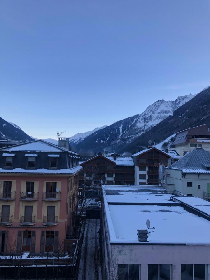 Superbe Studio Refait A Neuf Et Tout Equipe Avec Parking Chamonix Bagian luar foto